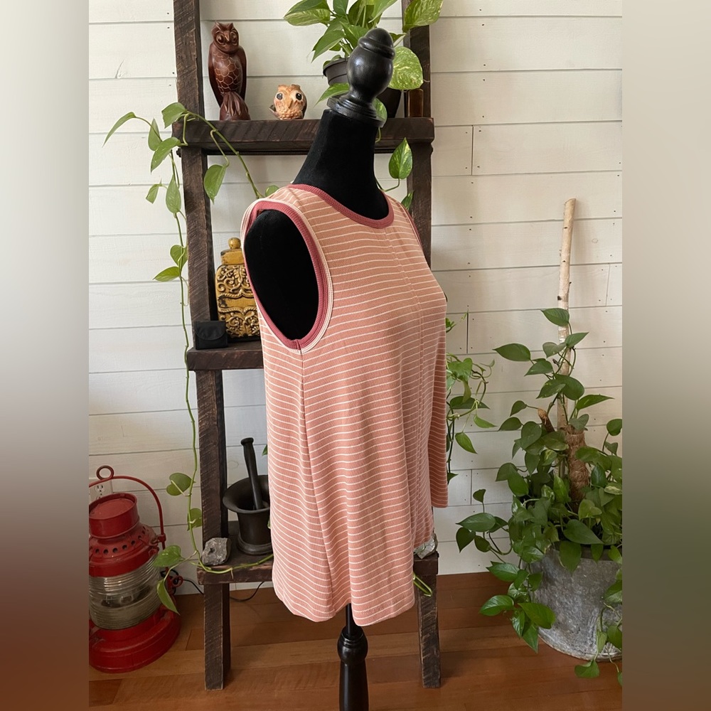 Hem & Thread: Blouse - Picture 3 of 15